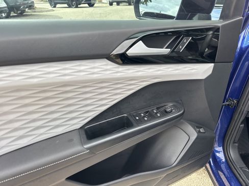 Certified 2024 Volkswagen Taos S image 12