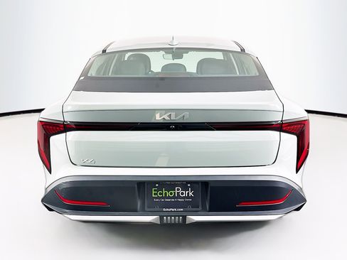 Used 2025 Kia K4 FWD image 7