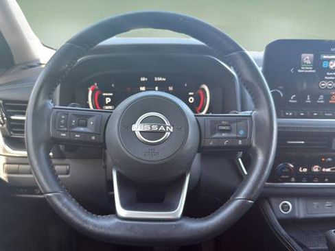 Used 2023 Nissan Rogue Platinum w/ Platinum Premium Package AWD/4WD image 9