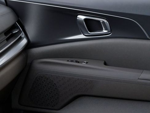 New 2027 Kia Carnival LX FWD image 25