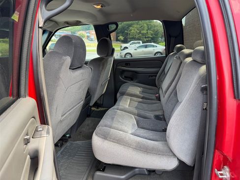 Used 2006 GMC Sierra 1500 SLE w/ Light Duty Power Package AWD/4WD image 8