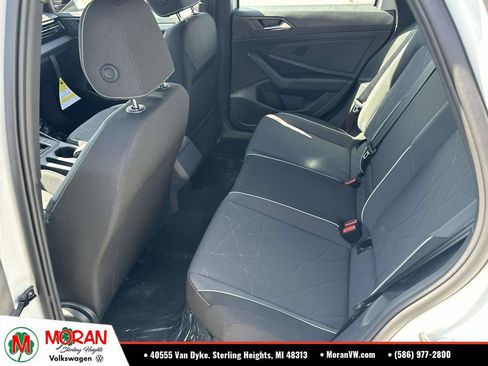 Used 2026 Volkswagen Jetta Sport FWD image 9