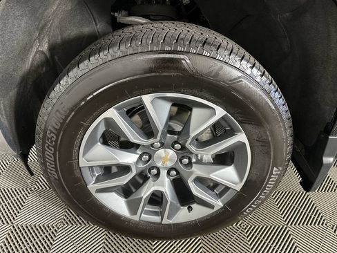 Used 2026 Chevrolet Silverado 1500 LT AWD/4WD image 33