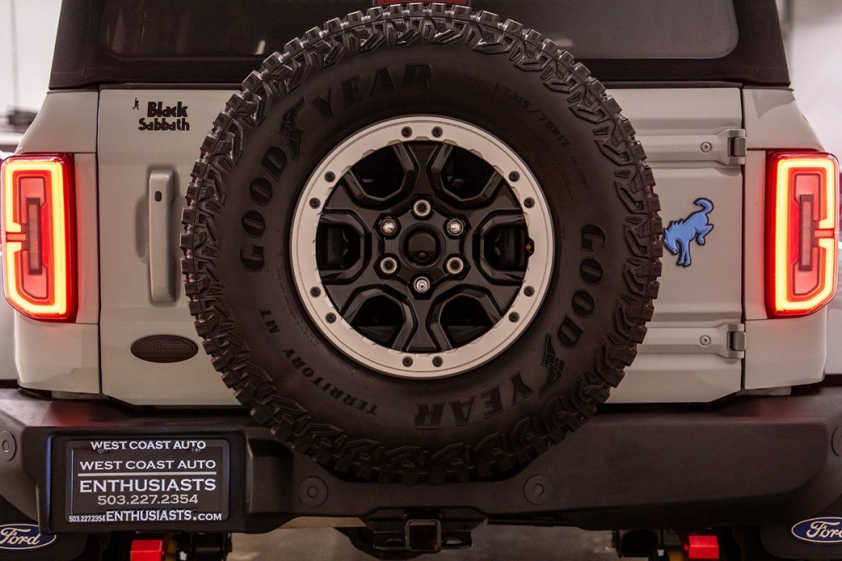 Used 2022 Ford Bronco Outer Banks w/ Sasquatch Package AWD/4WD image 24