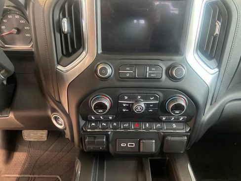 Used 2019 Chevrolet Silverado 1500 LTZ w/ LTZ Premium Package AWD/4WD image 21
