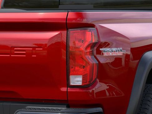 New 2026 Chevrolet Colorado Trail Boss AWD/4WD image 15