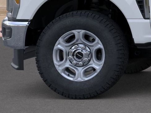 New 2026 Ford F350 XLT w/ FX4 Off-Road Package AWD/4WD image 21