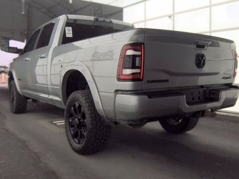 Used 2020 RAM 2500 Laramie w/ Night Edition AWD/4WD image 4