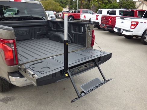 New 2026 Ford F150 XLT w/ XLT Chrome Appearance Package image 12