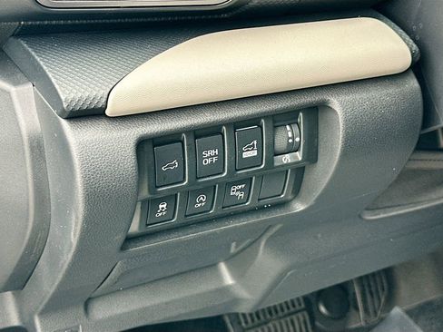 Used 2024 Subaru Forester Limited AWD/4WD image 10
