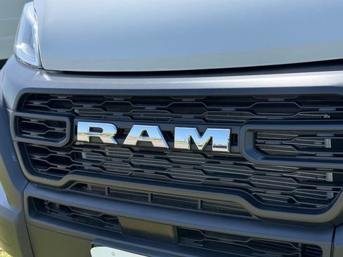 Used 2024 RAM ProMaster 2500 w/ Convenience Group FWD image 20