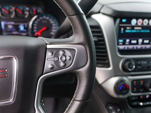 Used 2018 GMC Yukon SLT RWD image 13