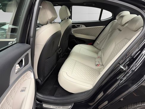 Used 2023 Genesis G70 3.3T w/ Sport Prestige Package AWD/4WD image 13