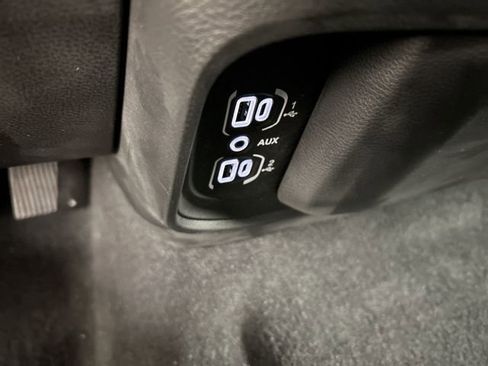 Used 2025 RAM 1500 Tradesman AWD/4WD image 19