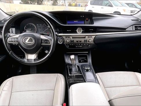 Used 2016 Lexus ES 350 image 16