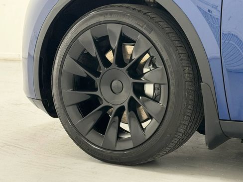 Used 2020 Tesla Model Y Long Range AWD/4WD image 47