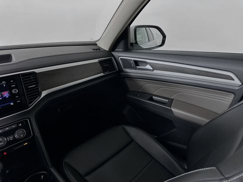 Certified 2023 Volkswagen Atlas SE AWD/4WD image 23