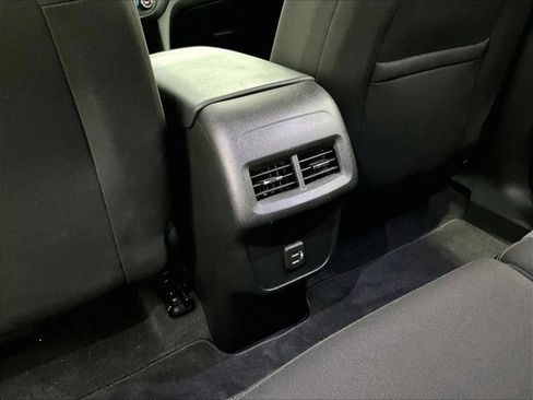Used 2023 Chevrolet Equinox LT FWD image 25
