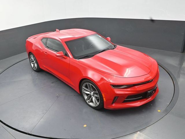 Used 2018 Chevrolet Camaro LT w/ RS Package RWD image 19