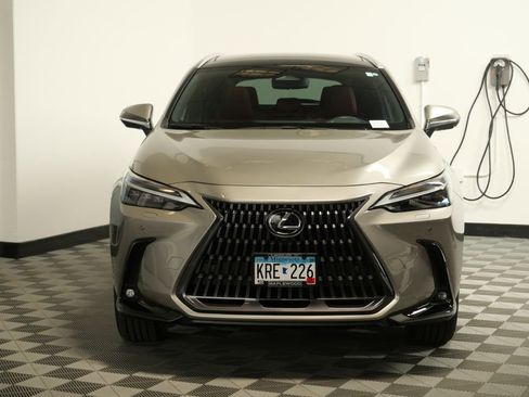 Used 2023 Lexus NX 350h AWD w/ Vision Package image 2