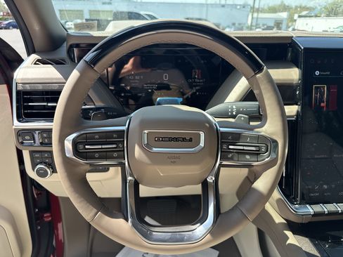 New 2026 GMC Yukon Denali w/ Denali Reserve Package image 11