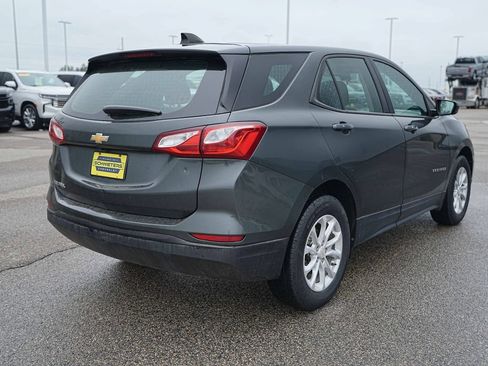 Used 2019 Chevrolet Equinox LS FWD image 5