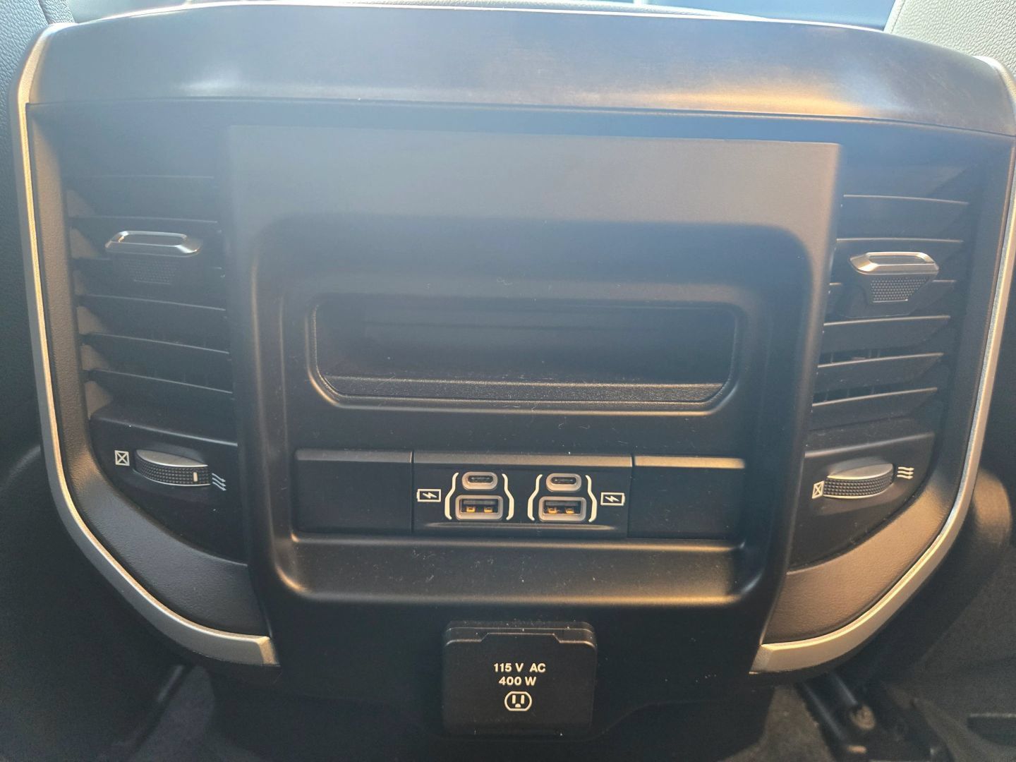 Used 2022 RAM 1500 Big Horn AWD/4WD image 28