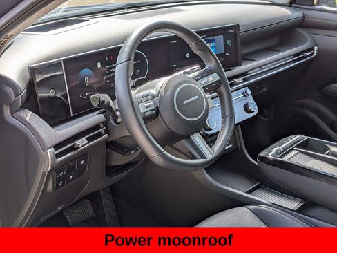 Used 2025 Hyundai Tucson Limited AWD/4WD image 13