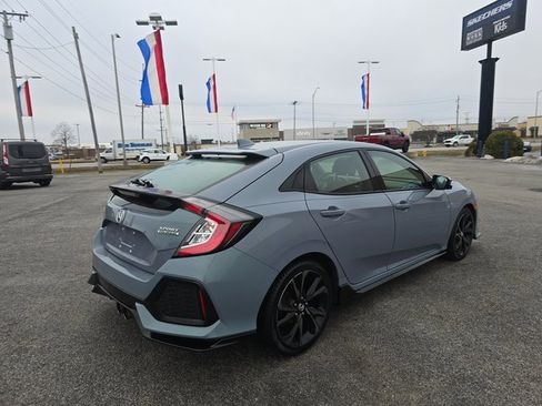 Used 2019 Honda Civic Sport Touring image 5