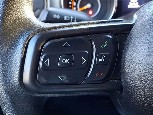 Used 2022 Jeep Wrangler Sport image 26