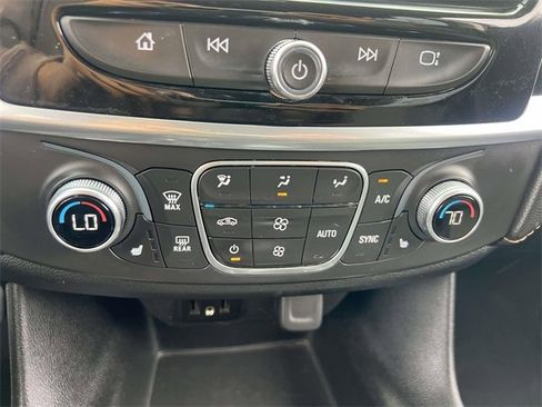 Used 2019 Chevrolet Traverse LT image 30