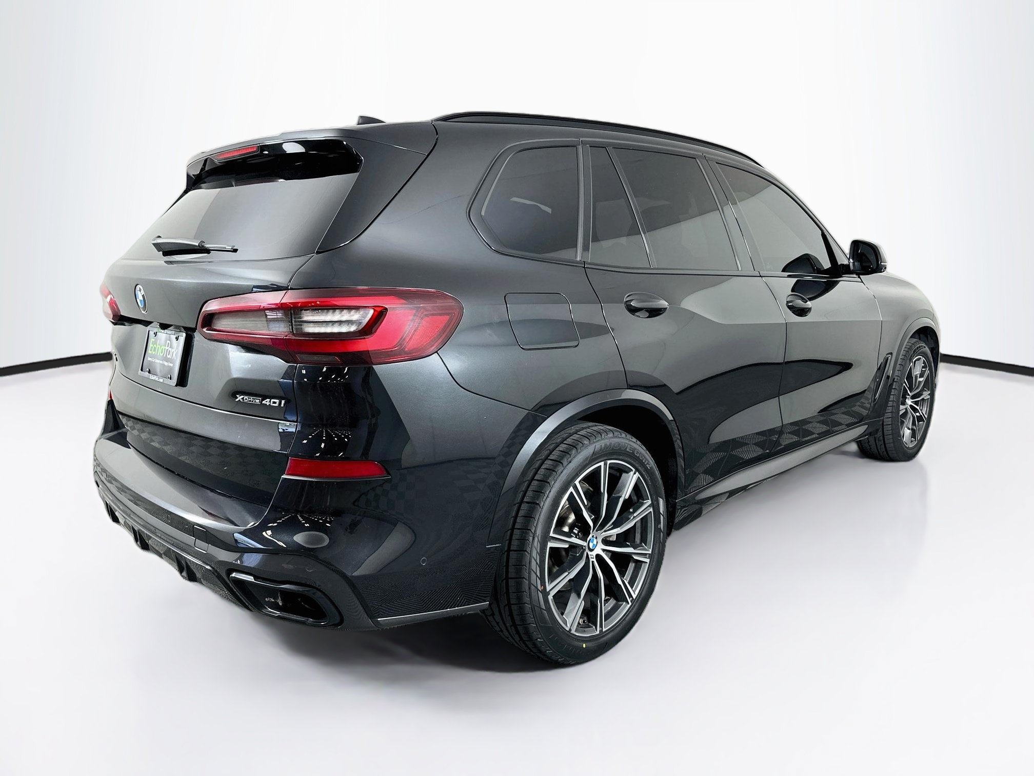 Used 2022 BMW X5 xDrive40i w/ M Sport Package AWD/4WD image 9