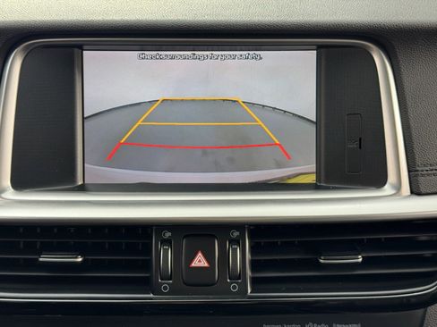 Used 2020 Kia Optima Premium image 27