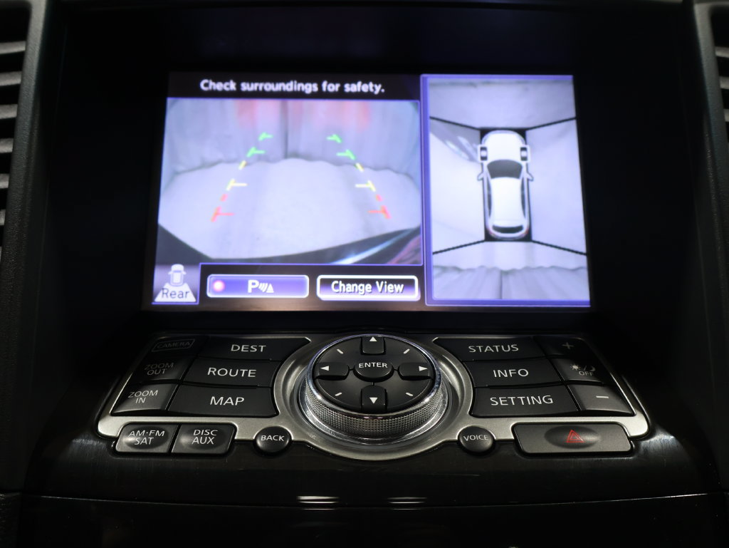 Used 2016 INFINITI QX70 AWD w/ Premium Package image 28