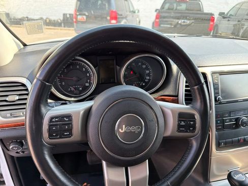 Used 2013 Jeep Grand Cherokee Limited RWD image 16