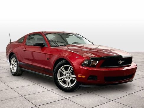 Used 2012 Ford Mustang Coupe RWD image 2