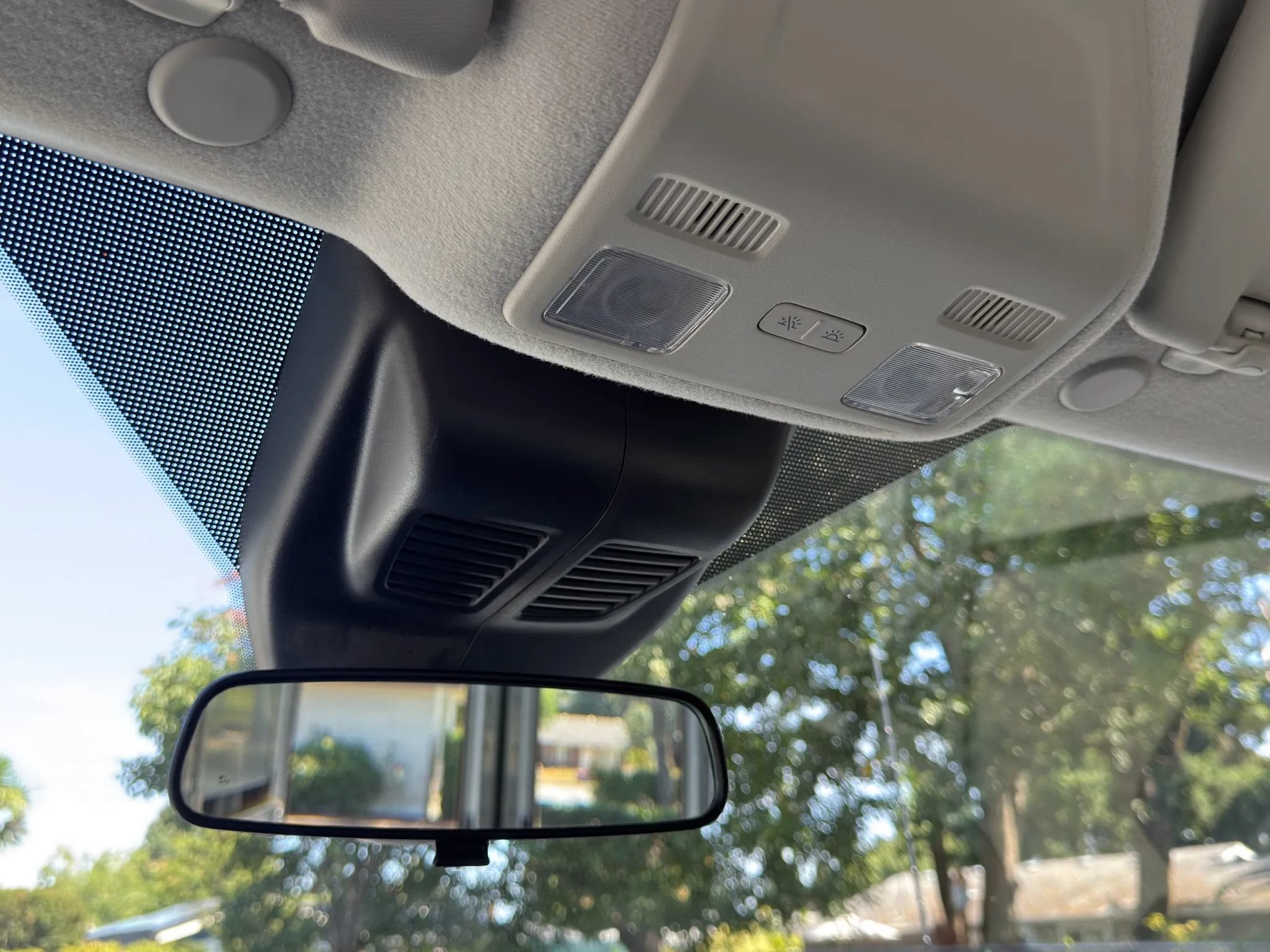 Used 2021 Ford Transit 250 Medium Roof RWD image 16