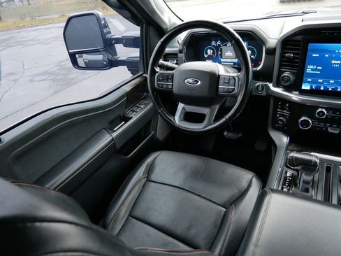 Used 2021 Ford F150 Lariat image 13