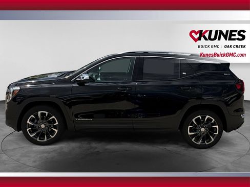 Used 2022 GMC Terrain SLT w/ Infotainment Package II AWD/4WD image 5