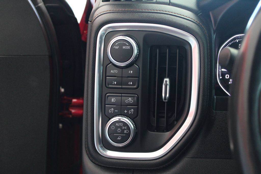 Used 2021 GMC Sierra 1500 AT4 w/ Off-Road Performance Package AWD/4WD image 46