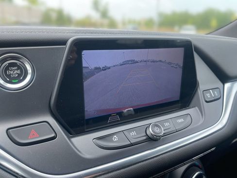 Used 2019 Chevrolet Blazer LT FWD image 27