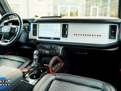 Used 2025 Ford Bronco Stroppe Edition image 15