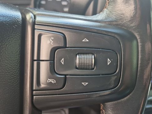 Used 2023 GMC Sierra 2500 AT4 w/ Snow Plow Prep/Camper Package image 26