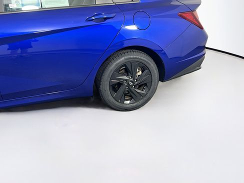 Used 2023 Hyundai Elantra SEL image 28