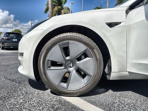Used 2023 Tesla Model 3 Standard Range image 28