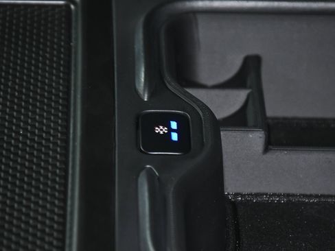 Used 2024 Land Rover Range Rover Autobiography image 52