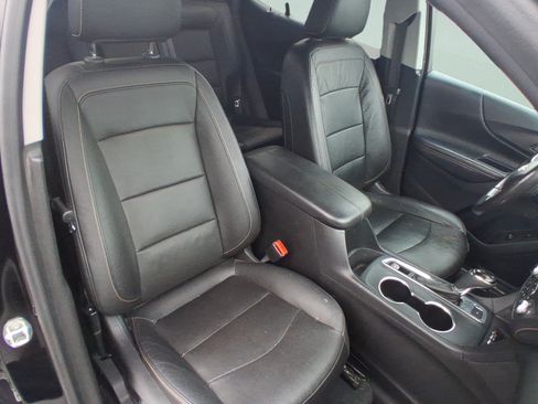 Used 2020 Chevrolet Equinox Premier AWD/4WD image 18