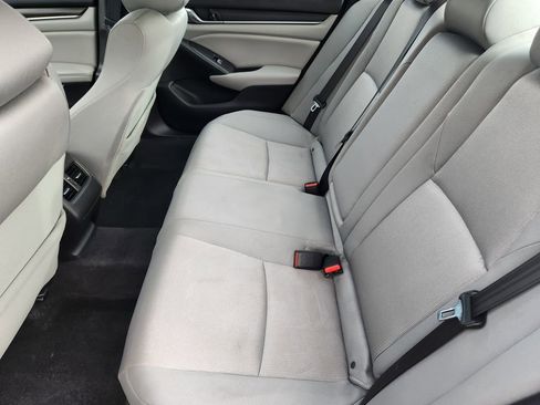Used 2020 Honda Accord EX image 11