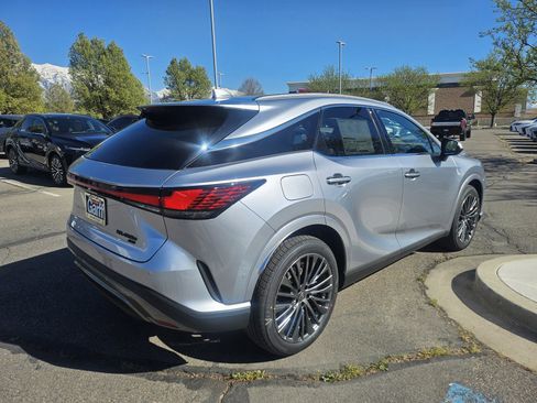 New 2026 Lexus RX 450h AWD image 5