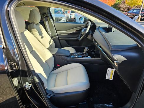 New 2025 MAZDA CX-30 AWD 2.5 S w/ Preferred Package image 29